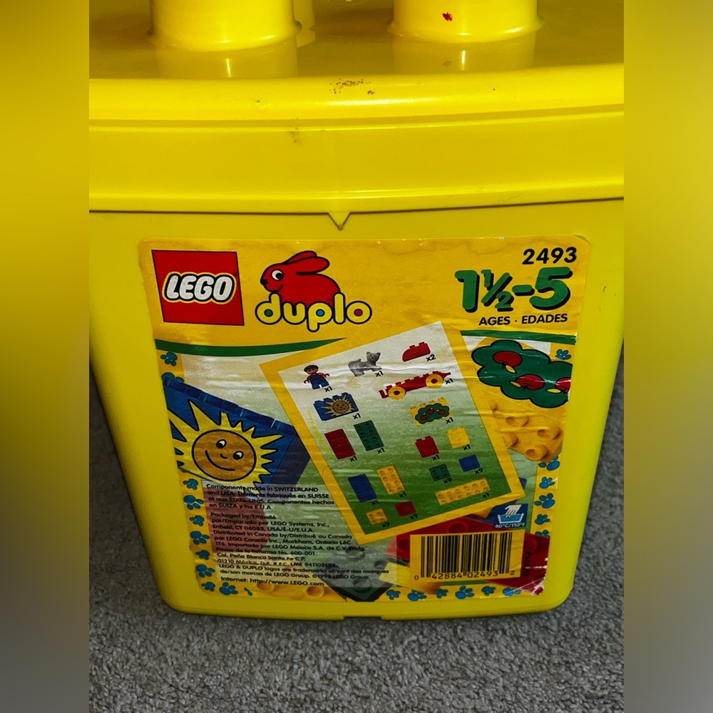Vintage 1998 Lego Duplo Assortment of Pieces with Yellow Carrying Case - Picture 7 of 10